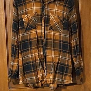 Maurices size 1 plaid flannel